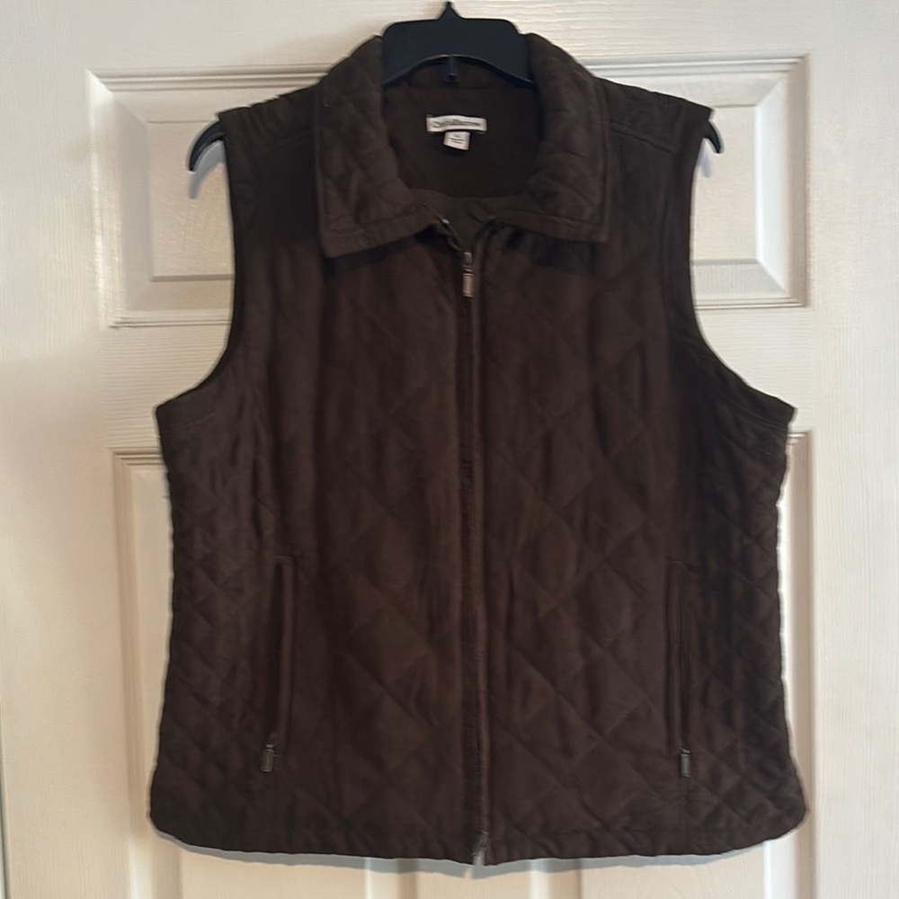 🌺Croft & Barrow Brown Quilted Vest with Zipper